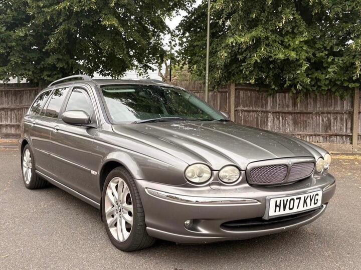 Jaguar X-Type 2.5 V6 SE (AWD) 5dr