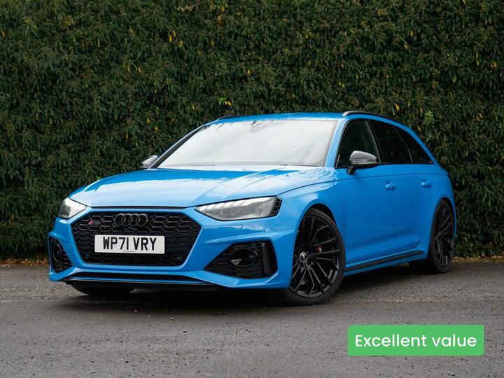 Audi RS4 2.9 TFSI V6 Carbon Black Tiptronic Quattro Euro 6 (s/s) 5dr Audi RS4 2.9 TFSI V6 Carbon Black Tiptronic Quattro Euro 6 (s/s) 5dr