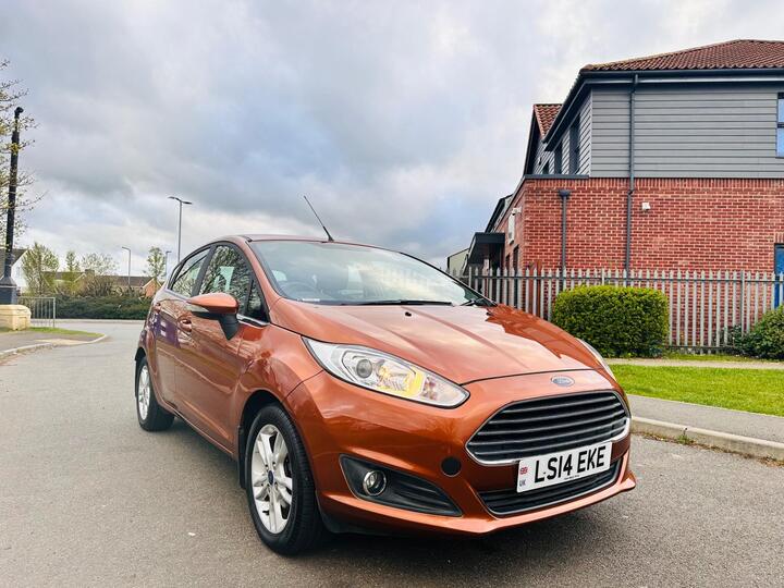 Ford Fiesta 1.0T EcoBoost Zetec Euro 5 (s/s) 5dr
