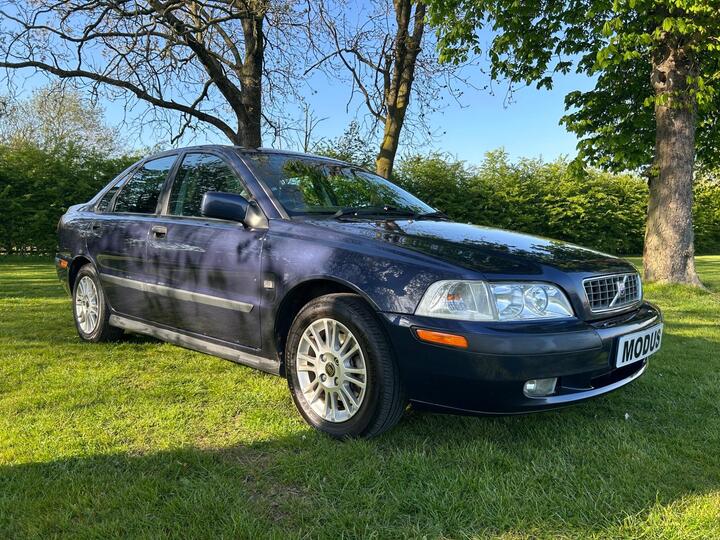 Volvo S40 1.6 S 4dr