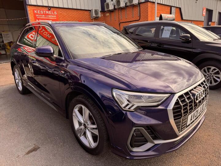 Audi Q3 1.5 TFSI CoD 35 S Line S Tronic Euro 6 (s/s) 5dr