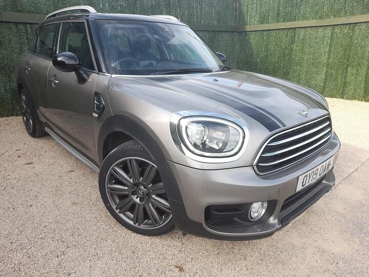 MINI Countryman 1.5 Cooper Exclusive Steptronic Euro 6 (s/s) 5dr
