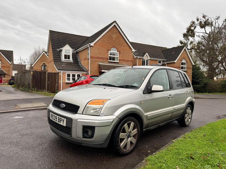 Ford Fusion 1.6 Plus 5dr