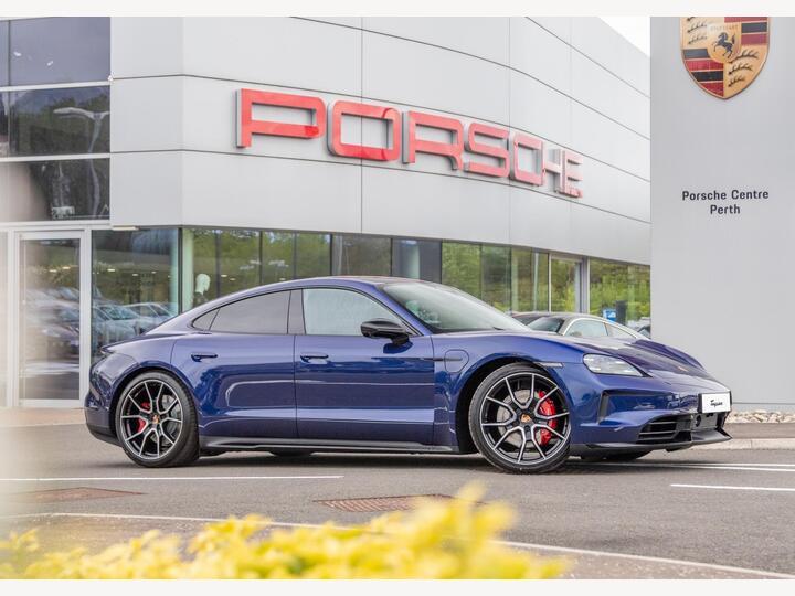 Porsche Taycan Performance Plus 105kWh Black Edition 4S Auto 4WD 4dr (11kW Charger)