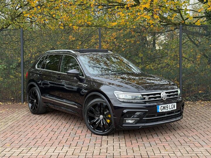 Volkswagen Tiguan 2.0 TDI R-Line Tech DSG 4Motion Euro 6 (s/s) 5dr Volkswagen Tiguan 2.0 TDI R-Line Tech DSG 4Motion Euro 6 (s/s) 5dr
