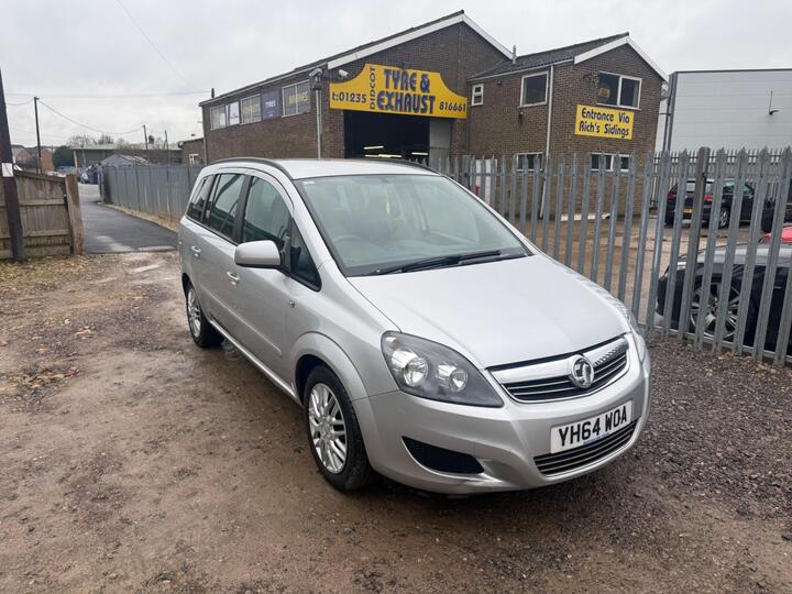 Vauxhall Zafira 1.8 16V Exclusiv Euro 5 5dr