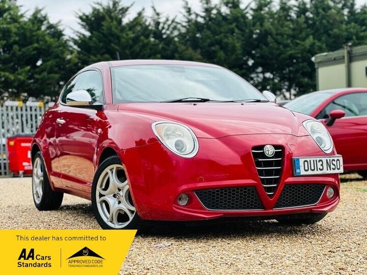 Alfa Romeo Mito 1.4 TB MultiAir Distinctive Euro 5 (s/s) 3dr Alfa Romeo Mito 1.4 TB MultiAir Distinctive Euro 5 (s/s) 3dr