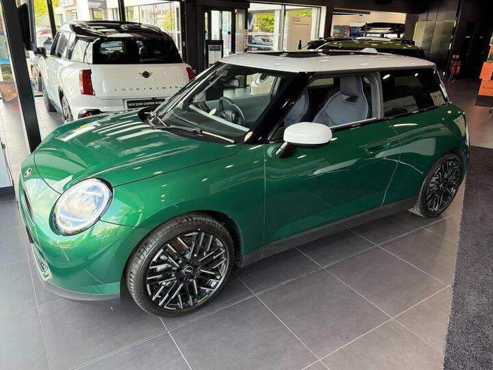 MINI Electric Cooper E 40.7kWh Exclusive Auto 3dr