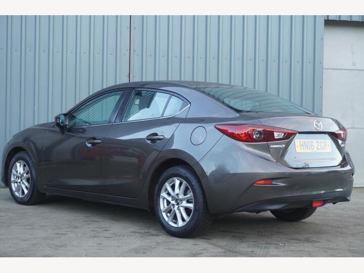 Mazda Mazda3 2.0 SKYACTIV-G SE Nav Fastback Euro 5 (s/s) 4dr