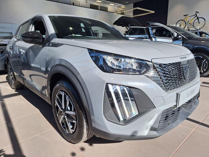 Peugeot E-2008 50kWh Active Auto 5dr (7kW Charger)