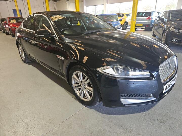 Jaguar XF 3.0d V6 Luxury Auto Euro 5 (s/s) 4dr