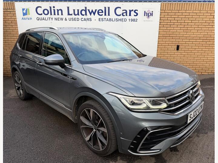 Volkswagen Tiguan Allspace 1.5 TSI R-Line DSG Euro 6 (s/s) 5dr Volkswagen Tiguan Allspace 1.5 TSI R-Line DSG Euro 6 (s/s) 5dr