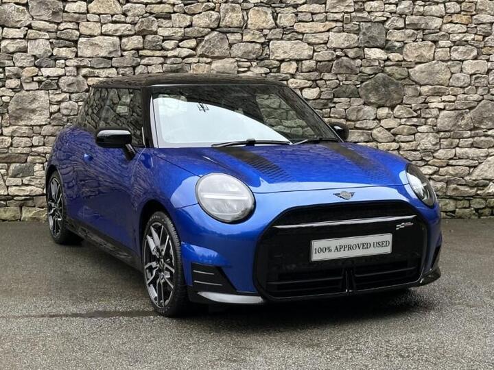 MINI COOPER E 40.7kWh Sport Auto 3dr MINI COOPER E 40.7kWh Sport Auto 3dr