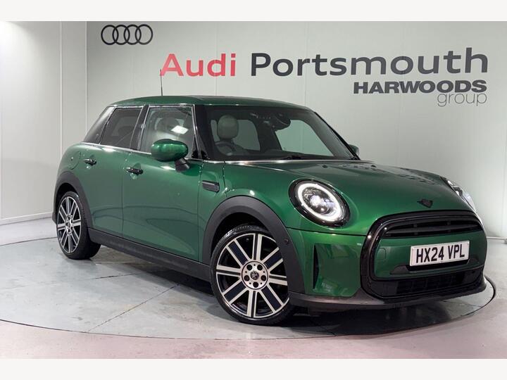 MINI Hatch 1.5 Cooper Exclusive Steptronic Euro 6 (s/s) 5dr