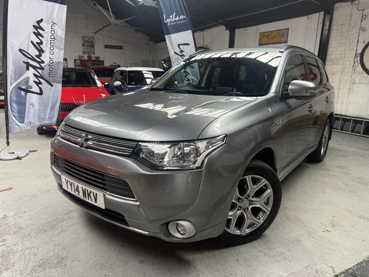 Mitsubishi OUTLANDER 2.0h 12kWh GX3h CVT 4WD Euro 5 (s/s) 5dr