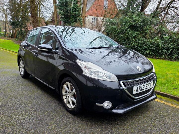 Peugeot 208 1.4 HDi Active Euro 5 5dr Peugeot 208 1.4 HDi Active Euro 5 5dr