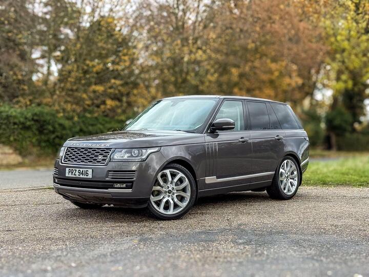Land Rover Range Rover 4.4 SD V8 Autobiography Auto 4WD Euro 6 (s/s) 5dr Land Rover Range Rover 4.4 SD V8 Autobiography Auto 4WD Euro 6 (s/s) 5dr