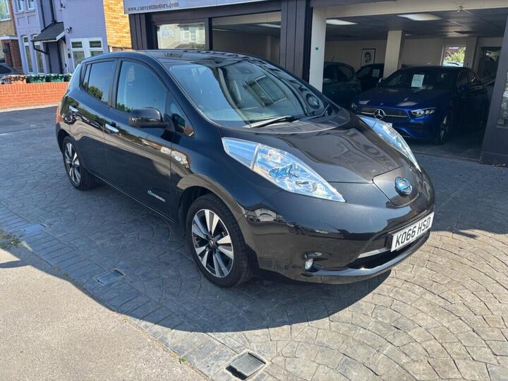 Nissan LEAF 30kWh Tekna Auto 5dr