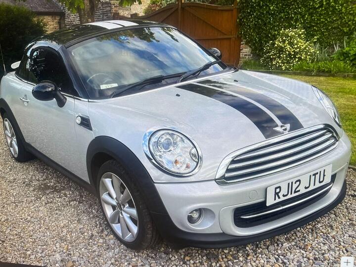 MINI Coupe 1.6 Cooper Euro 5 (s/s) 2dr