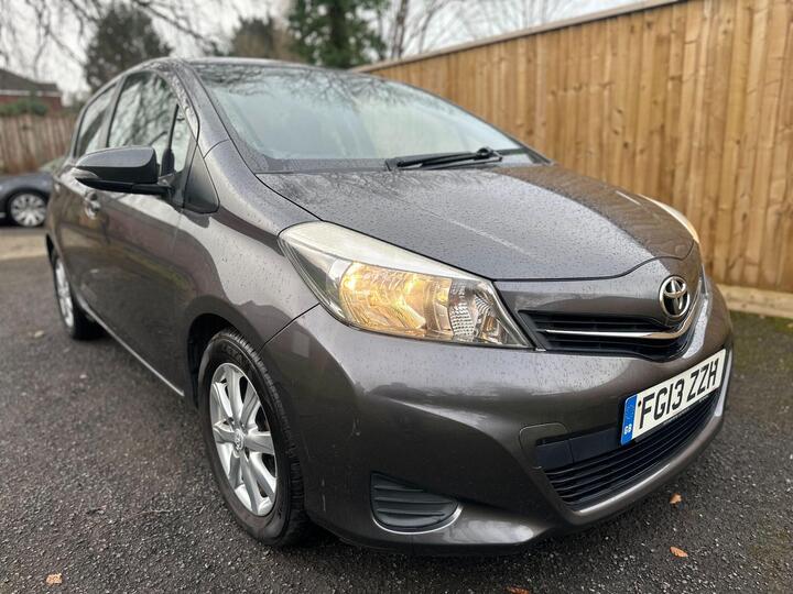 Toyota Yaris 1.0 VVT-i TR Euro 5 5dr