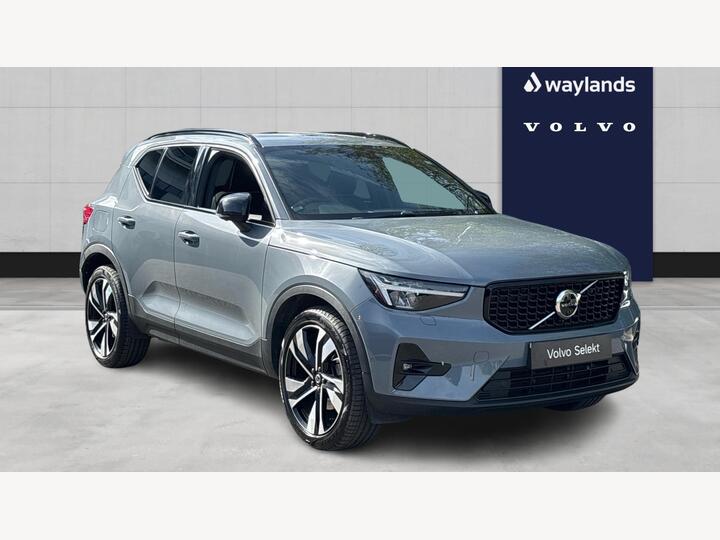 Volvo XC40 2.0 B4 MHEV Ultimate DCT Auto Euro 6 (s/s) 5dr