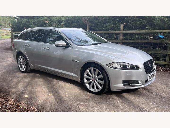 Jaguar XF 2.2d Portfolio Sportbrake Auto Euro 5 (s/s) 5dr