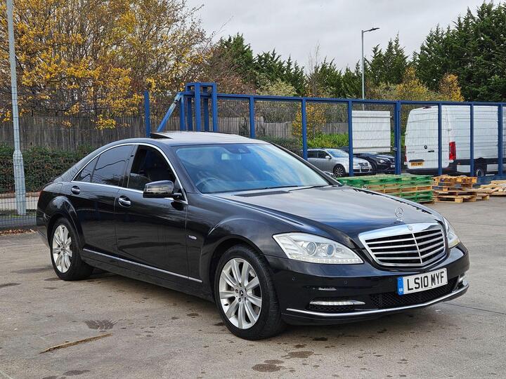 Mercedes-Benz S Class 3.0 S350 CDI V6 BlueEfficiency G-Tronic Euro 4 4dr Mercedes-Benz S Class 3.0 S350 CDI V6 BlueEfficiency G-Tronic Euro 4 4dr