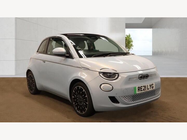 Fiat 500e 42kWh La Prima Auto 3dr