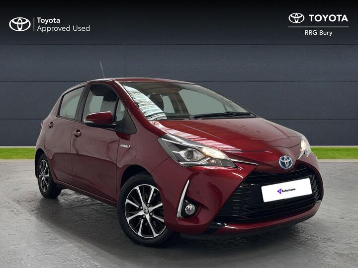 Toyota Yaris 1.5 VVT-h Icon Tech E-CVT Euro 6 (s/s) 5dr