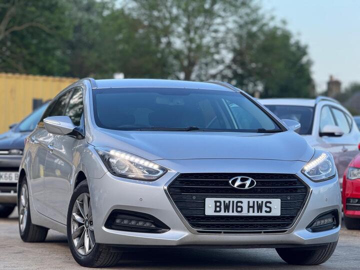 Hyundai I40 1.7 CRDi Blue Drive SE Nav Business Tourer Euro 6 (s/s) 5dr