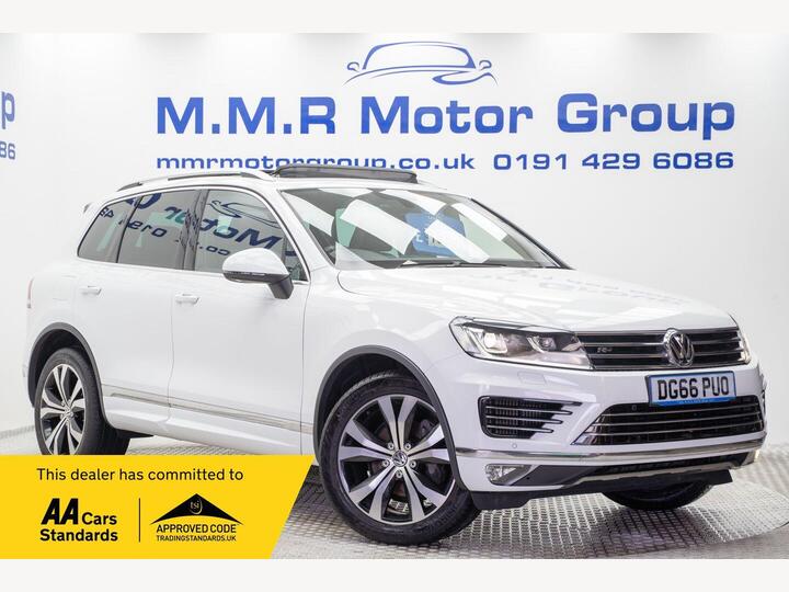 Volkswagen Touareg 3.0 TDI V6 BlueMotion Tech R-Line Tiptronic 4WD Euro 6 (s/s) 5dr Volkswagen Touareg 3.0 TDI V6 BlueMotion Tech R-Line Tiptronic 4WD Euro 6 (s/s) 5dr