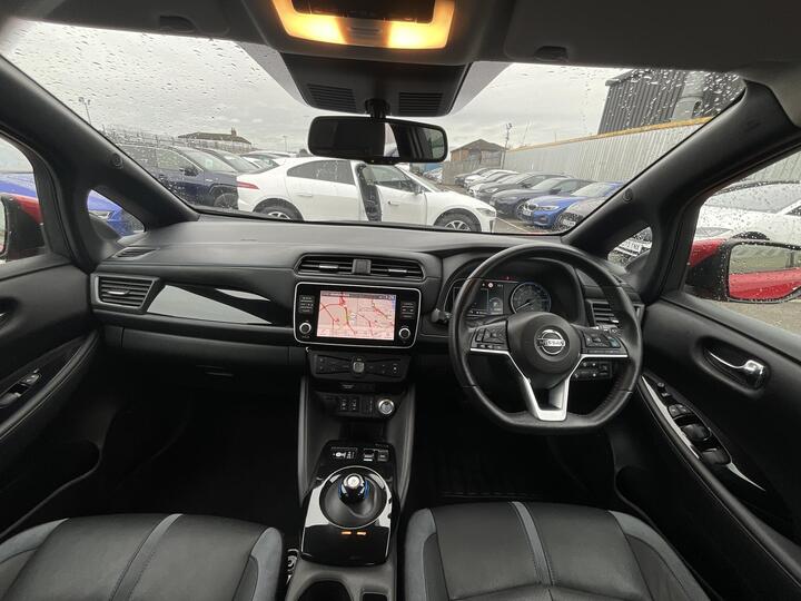 Nissan Leaf 40kWh Tekna Auto 5dr Nissan Leaf 40kWh Tekna Auto 5dr