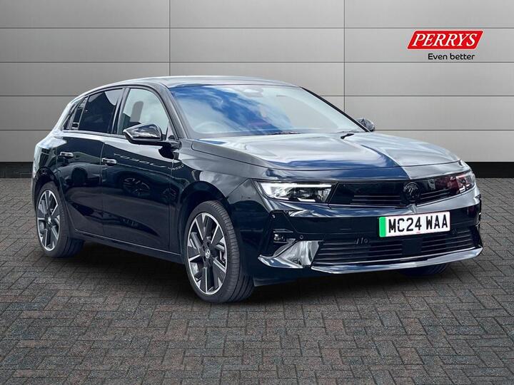 Vauxhall Astra 54kWh Ultimate Auto 5dr Vauxhall Astra 54kWh Ultimate Auto 5dr