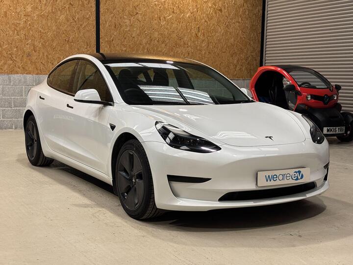 Tesla Model 3 Auto RWD 4dr