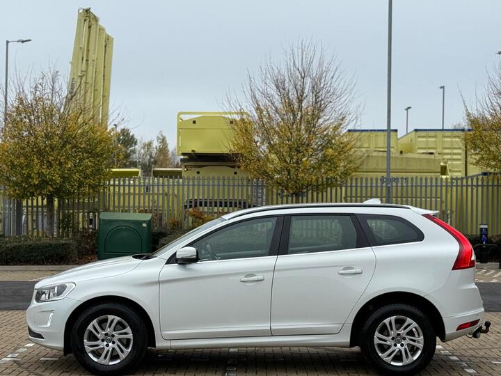 Volvo XC60 2.0 D4 SE Nav Auto Euro 6 (s/s) 5dr
