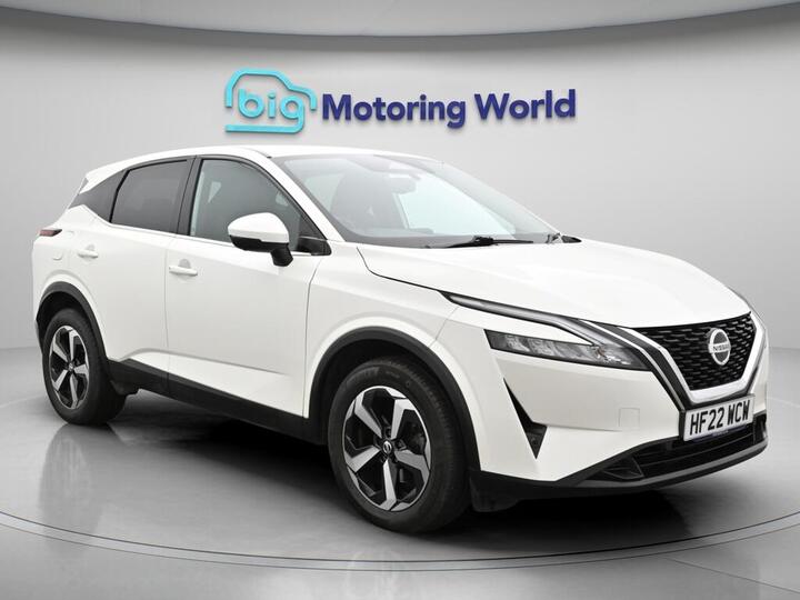 Nissan Qashqai 1.3 DIG-T MHEV N-Connecta XTRON Euro 6 (s/s) 5dr