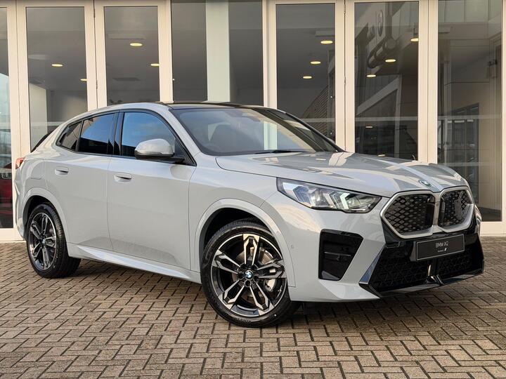 BMW IX2 20 66.5kWh M Sport Auto EDrive 5dr (11kW Charger)