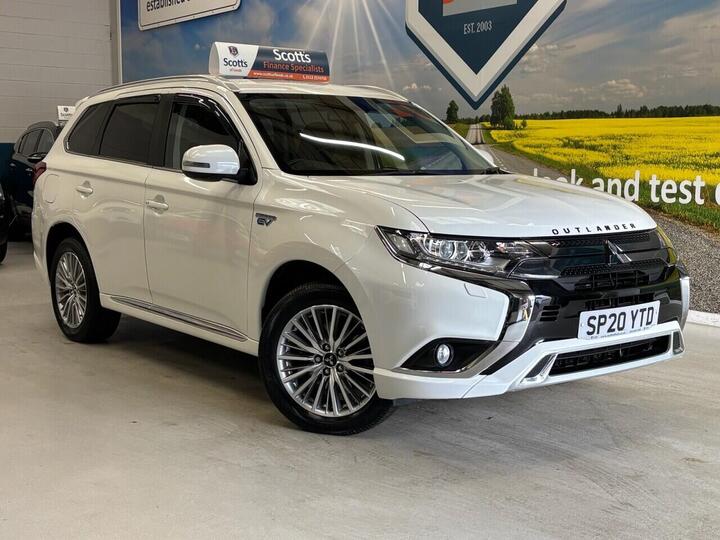 Mitsubishi OUTLANDER 2.4h TwinMotor 13.8kWh Design CVT 4WD Euro 6 (s/s) 5dr