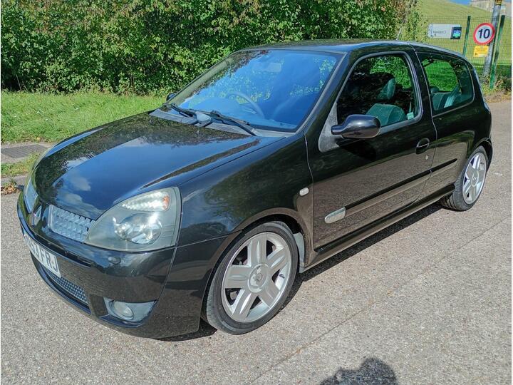 Renault Clio 2.0 16v Renaultsport 3dr Renault Clio 2.0 16v Renaultsport 3dr