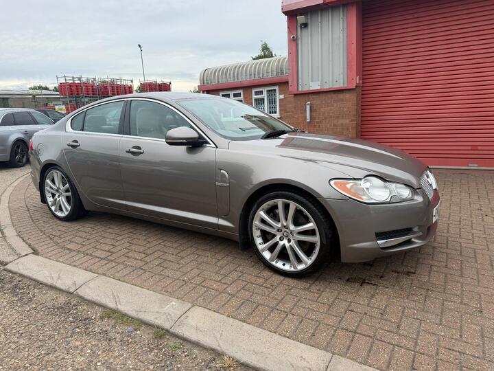 Jaguar XF 3.0d S V6 Premium Luxury Auto Euro 5 4dr