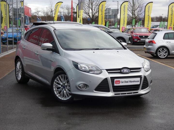 Ford Focus 1.6 TDCi Zetec Euro 5 (s/s) 5dr