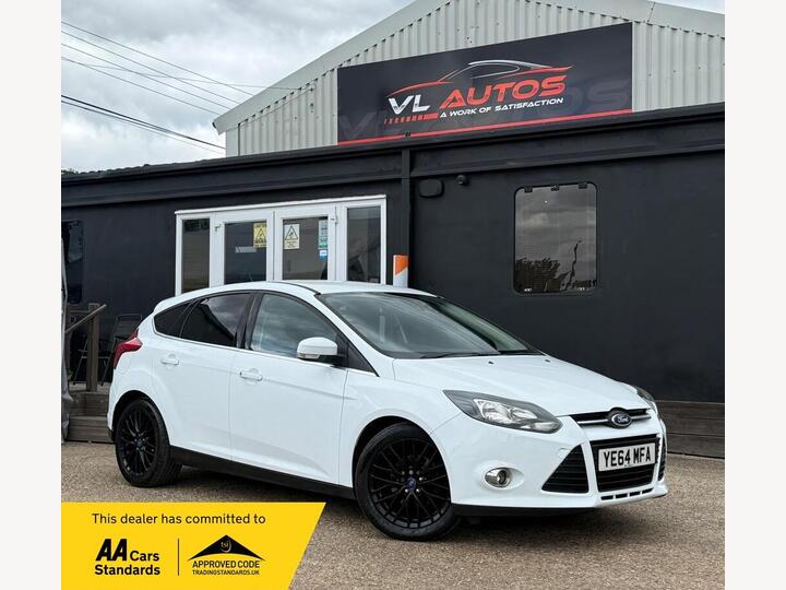 Ford Focus 1.0T EcoBoost Zetec Navigator Euro 5 (s/s) 5dr