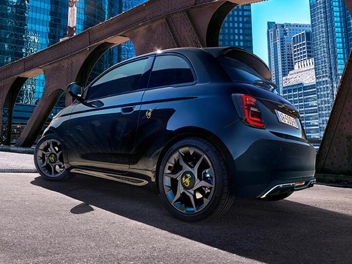 Abarth Abarth 500 42kWh Scorpionissima Auto 3dr