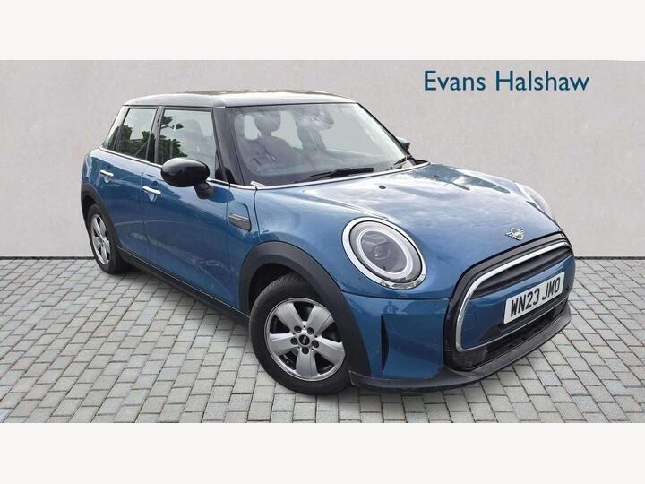 MINI HATCHBACK 1.5 Cooper Classic Steptronic Euro 6 (s/s) 5dr