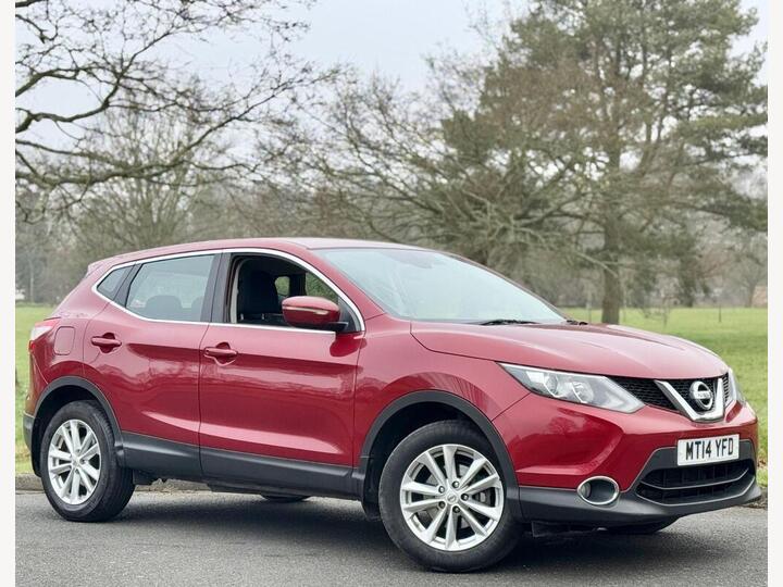 Nissan Qashqai 1.2 DIG-T Acenta 2WD Euro 5 (s/s) 5dr