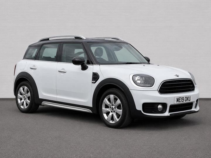 MINI COUNTRYMAN 1.5 Cooper Classic Euro 6 (s/s) 5dr