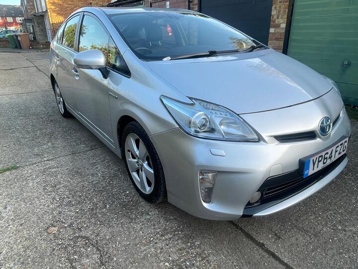 Toyota Prius 1.8 VVT-h T Spirit CVT Euro 6 (s/s) 5dr Toyota Prius 1.8 VVT-h T Spirit CVT Euro 6 (s/s) 5dr