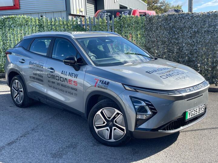 Omoda OMODA E5 61.05kWh Comfort Auto 5dr