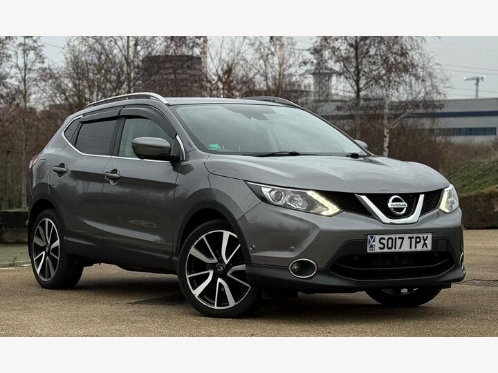 Nissan Qashqai 1.2 DIG-T Tekna XTRON 2WD Euro 6 (s/s) 5dr