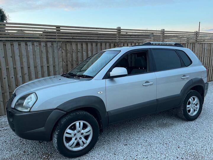 Hyundai TUCSON 2.0 CRTD CDX 5dr